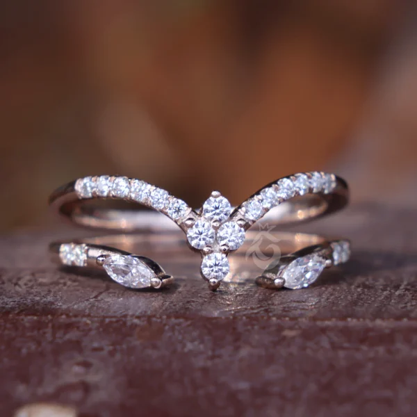 Split Band Trio Cluster Diamond Ring